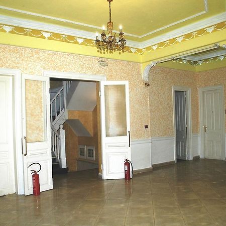 Lozanni Hostel เอเธนส์ ภายนอก รูปภาพ